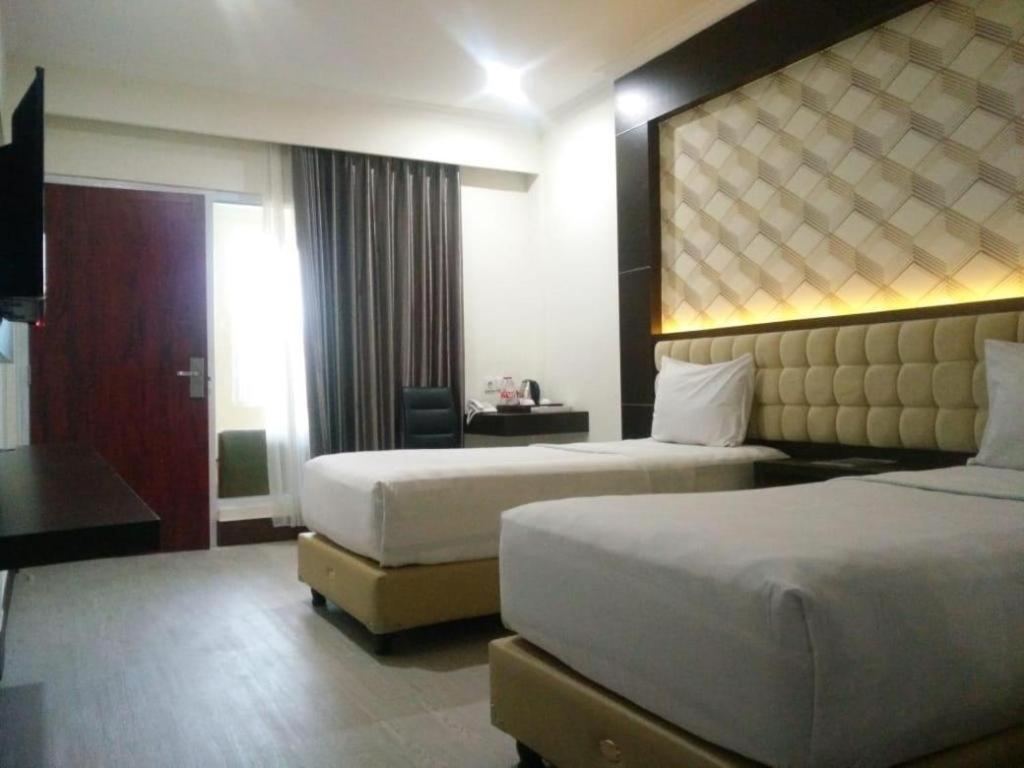 Sindoro Hotel Cilacap By Conary Εξωτερικό φωτογραφία